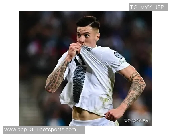 曼联训练情况更新：舍什科因伤缺席马奎尔梅努同样未现身