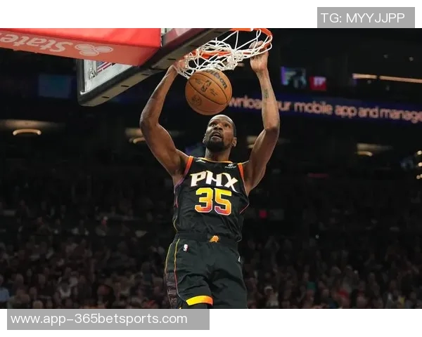 杜兰特称赞祖巴茨为顶级中锋快船实力被战绩低估