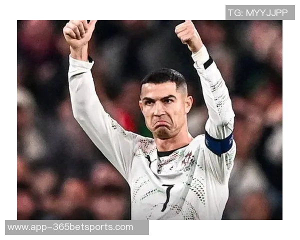 C罗社交媒体分享激励照片坚定信念明年目标清晰明确 C罗社交媒体分享激励照片坚定信念明年目标清晰明确