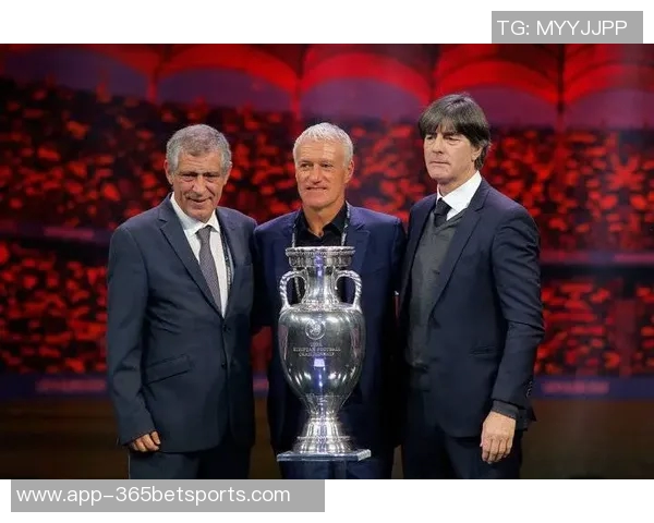 墨菲攻防兼备表现出色13投10中斩获24分5篮板4助攻3抢断正负值8 墨菲攻防兼备表现出色13投10中斩获24分5篮板4助攻3抢断正负值8