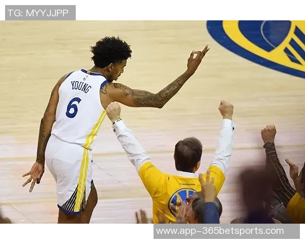 尼克杨看好勇士超越火箭库里追梦巴恩斯经验助力争前三